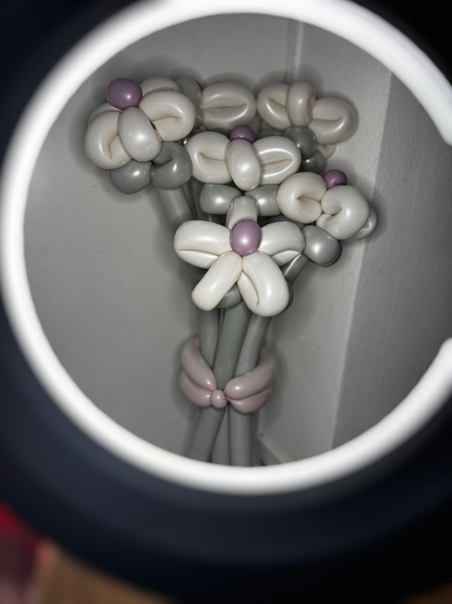 Daisy Balloon Bouquets - Powdery Elegance