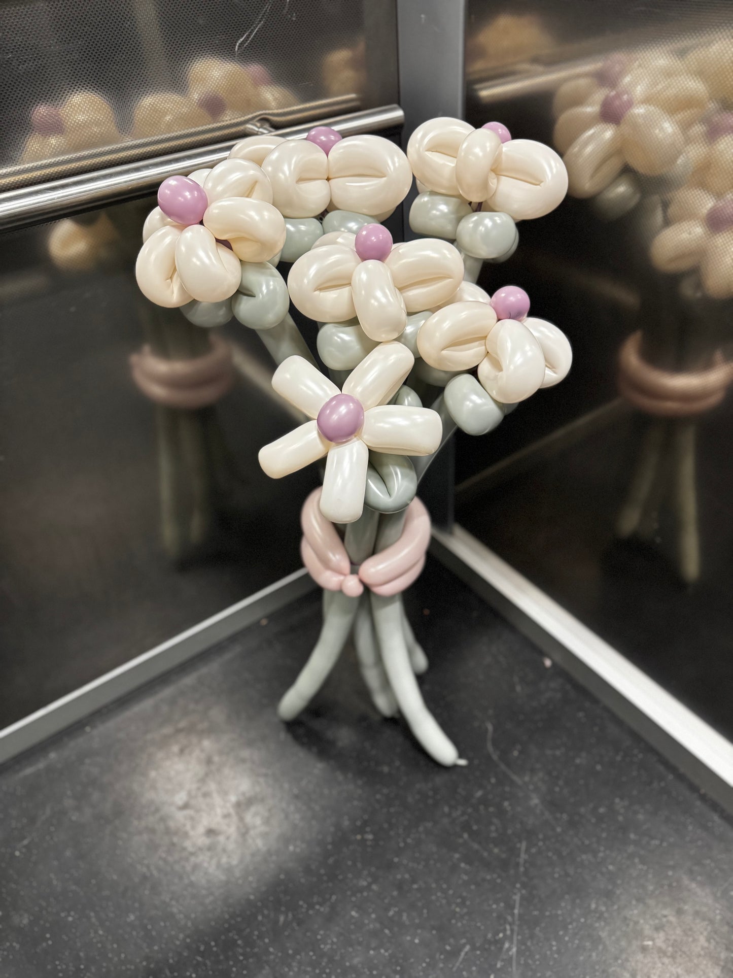 Daisy Balloon Bouquets - Powdery Elegance