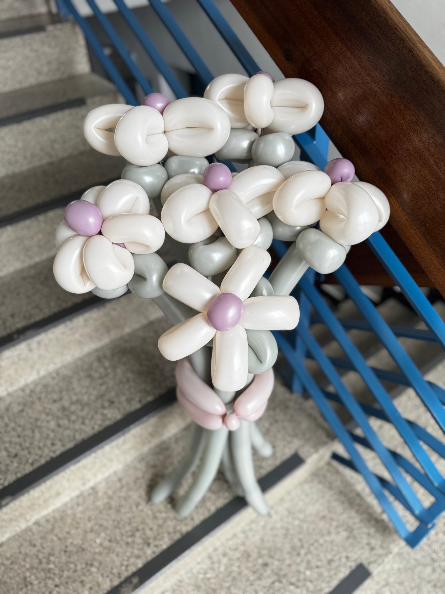 Daisy Balloon Bouquets - Powdery Elegance