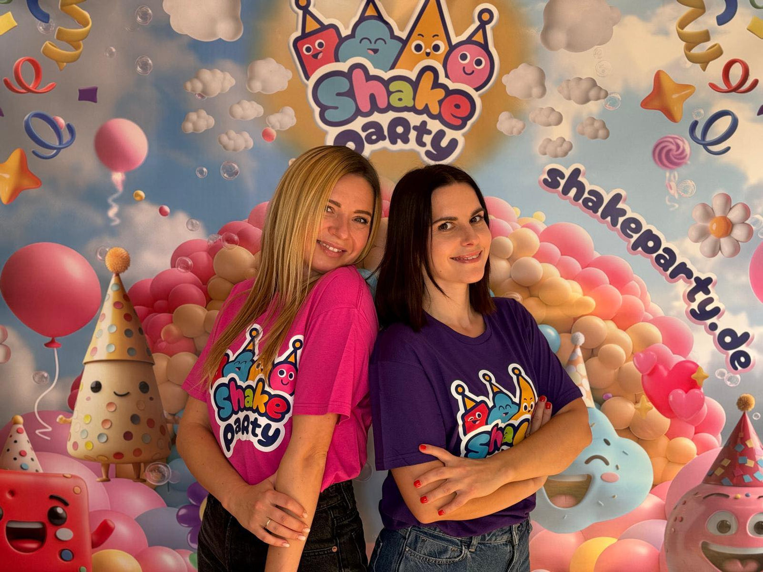 Детские Аниматоры и Ростовые Куклы в Германии. Белый мишка Поздравления